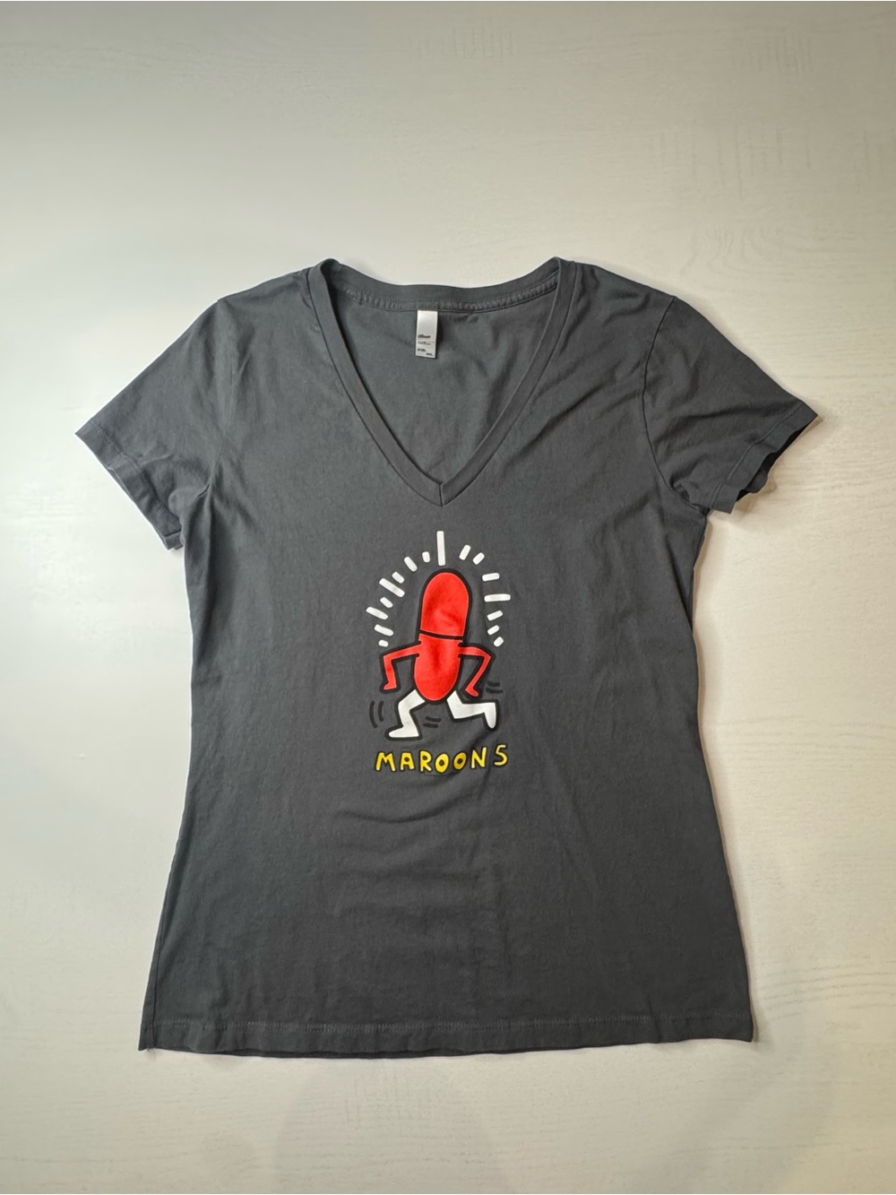 Los Angeles Apparel Maroon 5 Red Pill Blues Tour V-Neck Graphic Tee Size XL